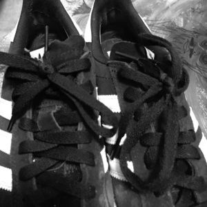 Adidas Campus ADV - size 7 black/white